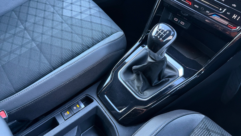 Volkswagen T-Roc 1.5 TSI R-Line 5dr Petrol Hatchback